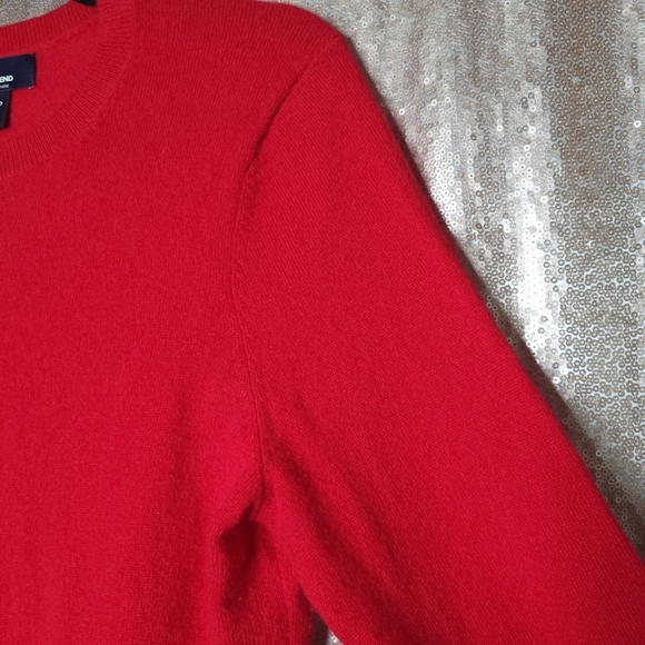 Lands' End EUC MP 100% cashmere Red sweater - Picture 3 of 8
